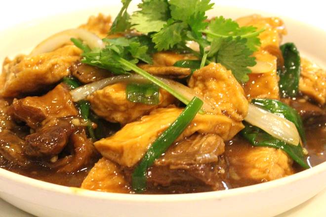 Braised Beef Brisket With Fried Tofu 招牌牛腩豆腐